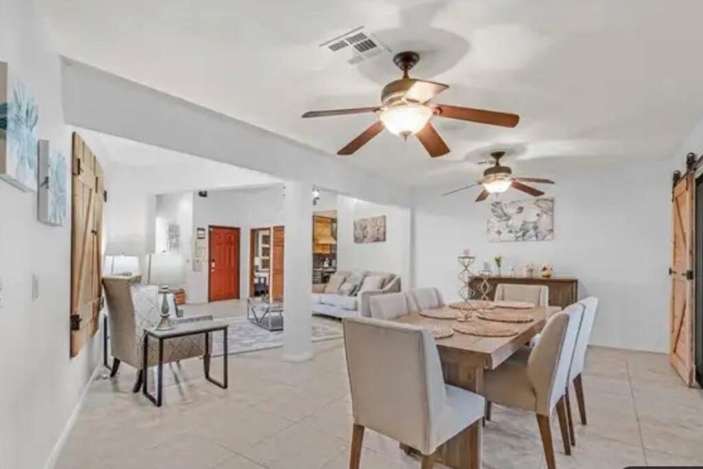 Beautiful Oasis With Rv Or Boat Parking Villa Henderson Exterior photo